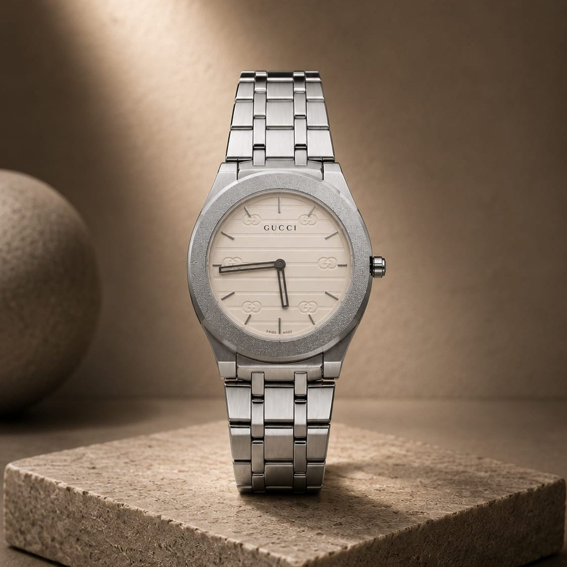 Gucci Men's | Silver Stainless Steel | Ivory GG Dial - VogueHourGucci Men's | Silver Stainless Steel | Ivory GG Dial
