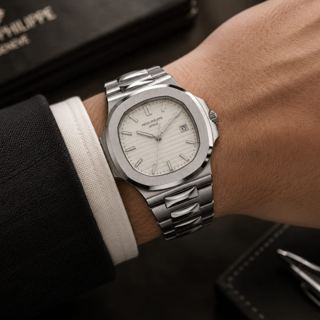 Patek Philippe - VogueHourPatek Philippe
