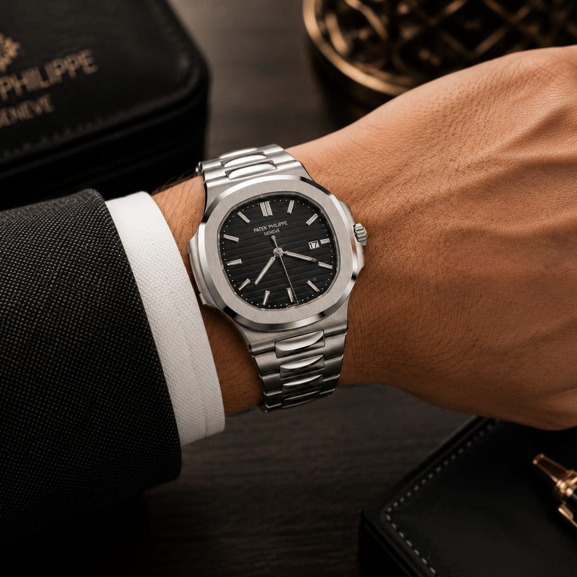 Patek Philippe Nautilus Men's | Black Textured Dial - VogueHourPatek Philippe Nautilus Men's | Black Textured Dial